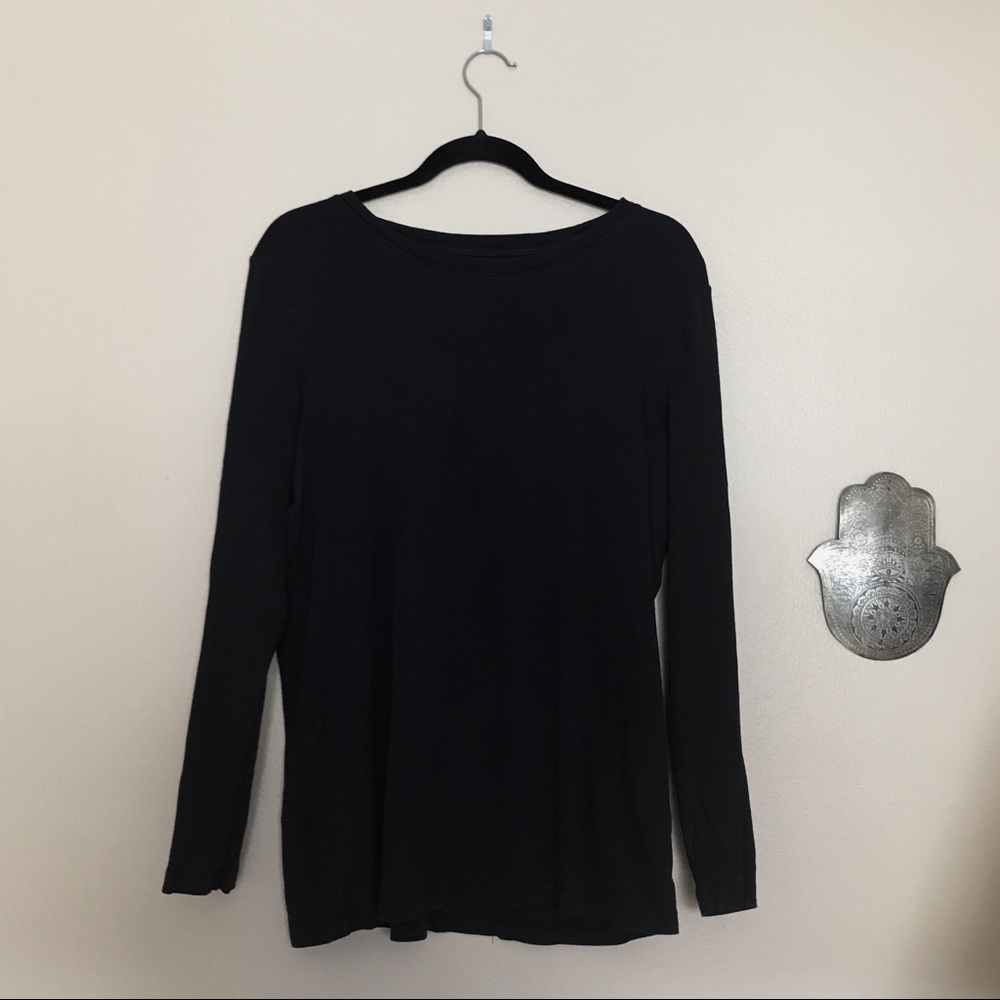 Black Gap Long Sleeve Tee